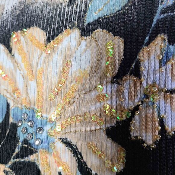ShanaK Beaded Top    - Picture 3 of 8